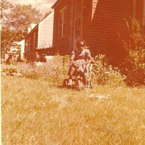 Meet your Posher, Adrienne